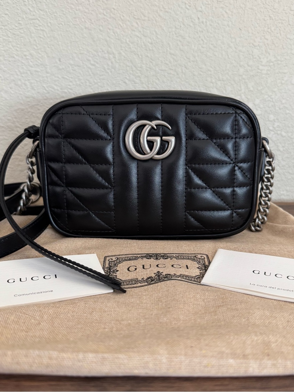 NEW GUCCI Marmont Quilted Leather Camera Crossbody Bag